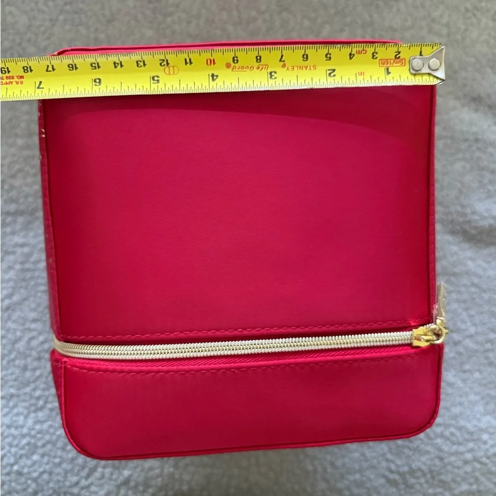 Red Large Train case - Picture 11 of 11